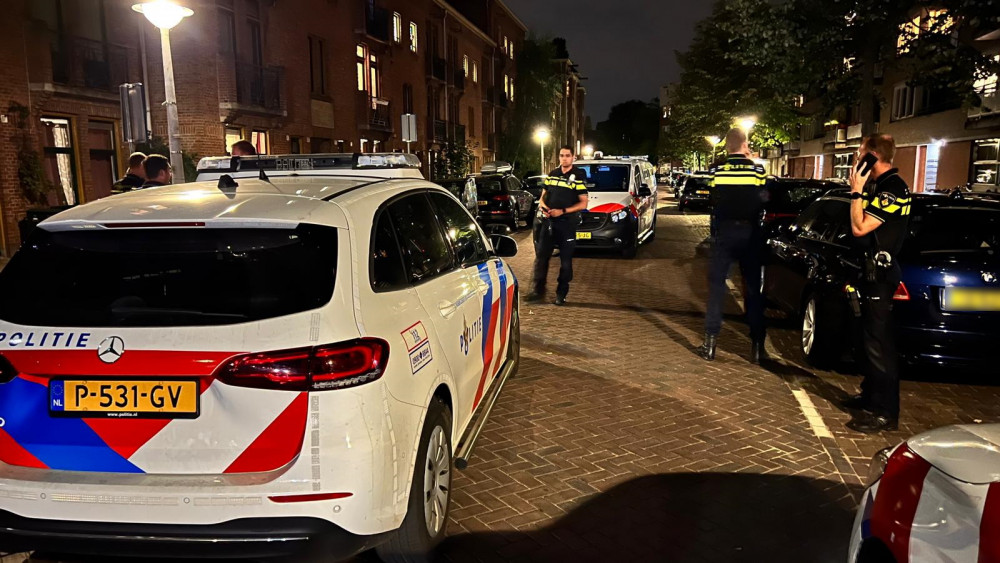 Man Gewond Bij Steekpartij In Rivierenbuurt - AT5