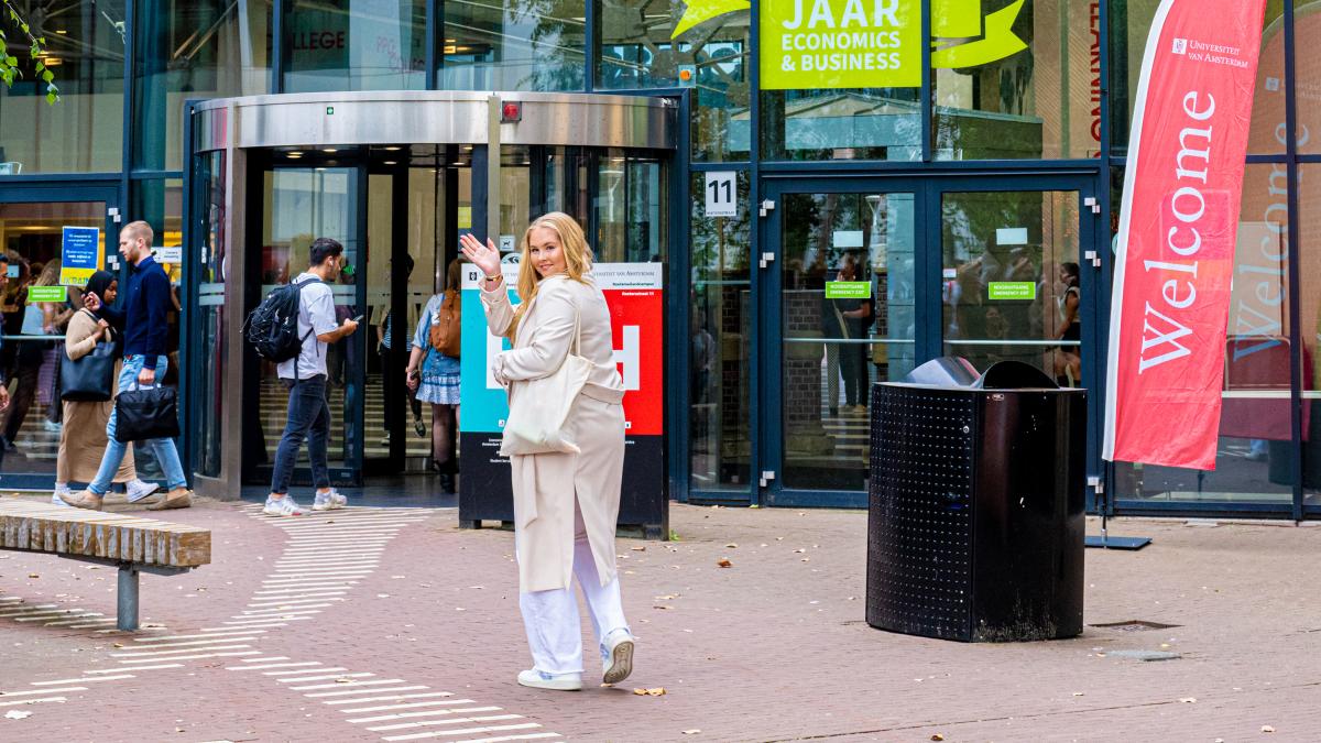 Prinses Amalia brengt deze maand eerste officiële bezoek aan Amsterdam