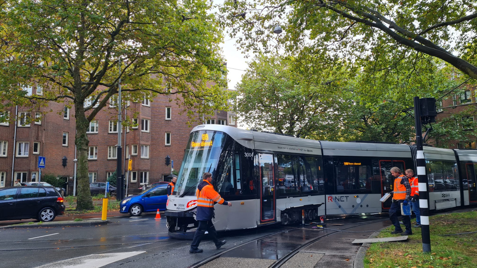 Tram ontspoord Haarlemmermeerstation