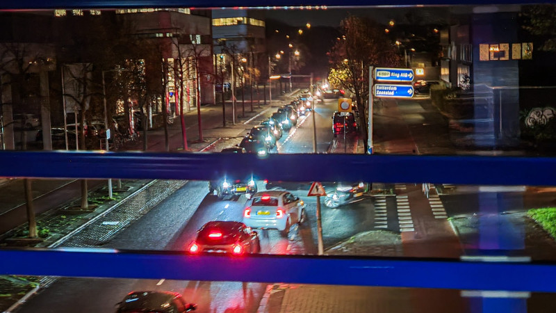 At5 Files Extreem drukke avondspits, veel files rond de stad - AT5