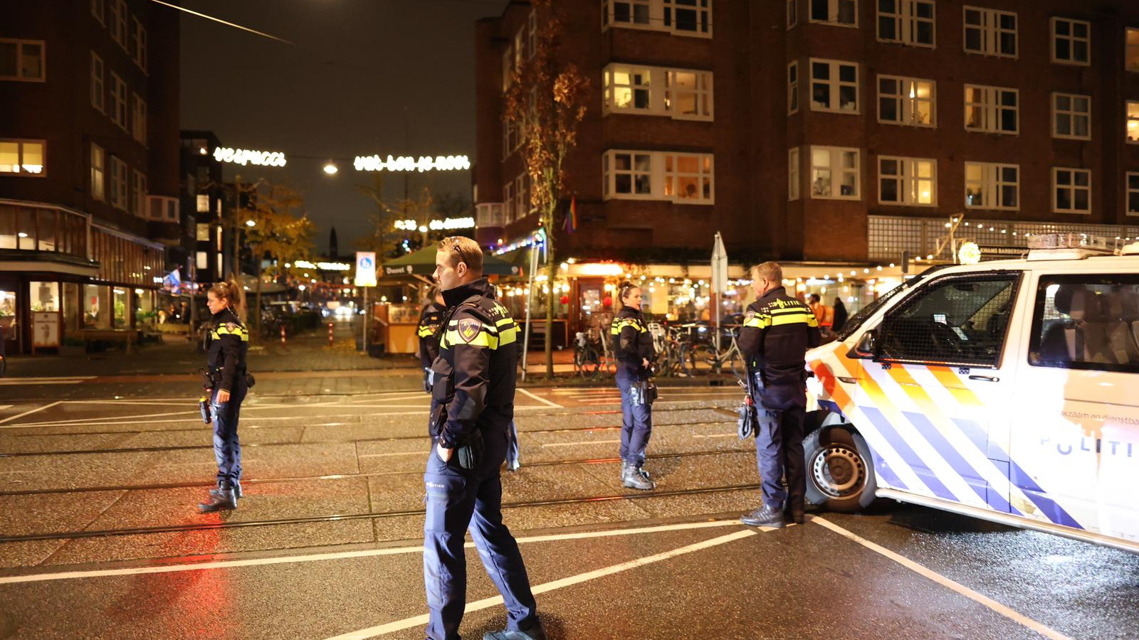 Feest op Mercatorplein na overwinning Marokko