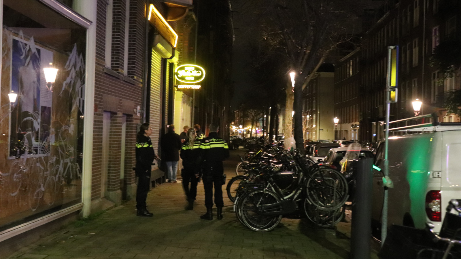 Overval op coffeeshop Tolstraat