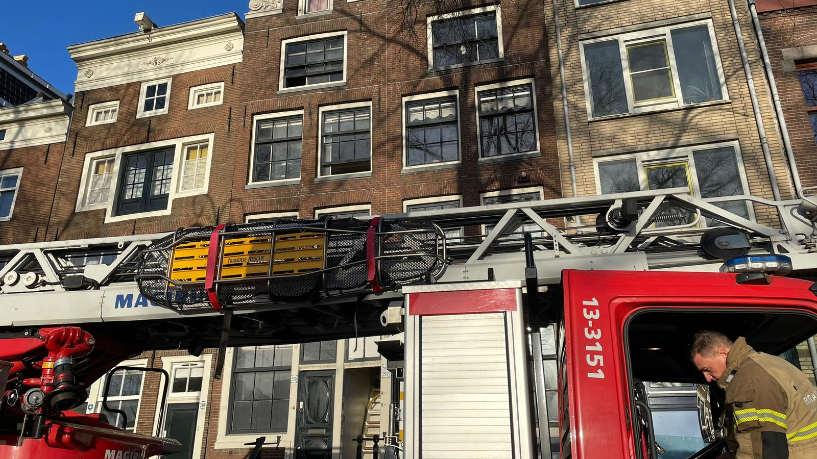 Brand in woning Wittenburgergracht