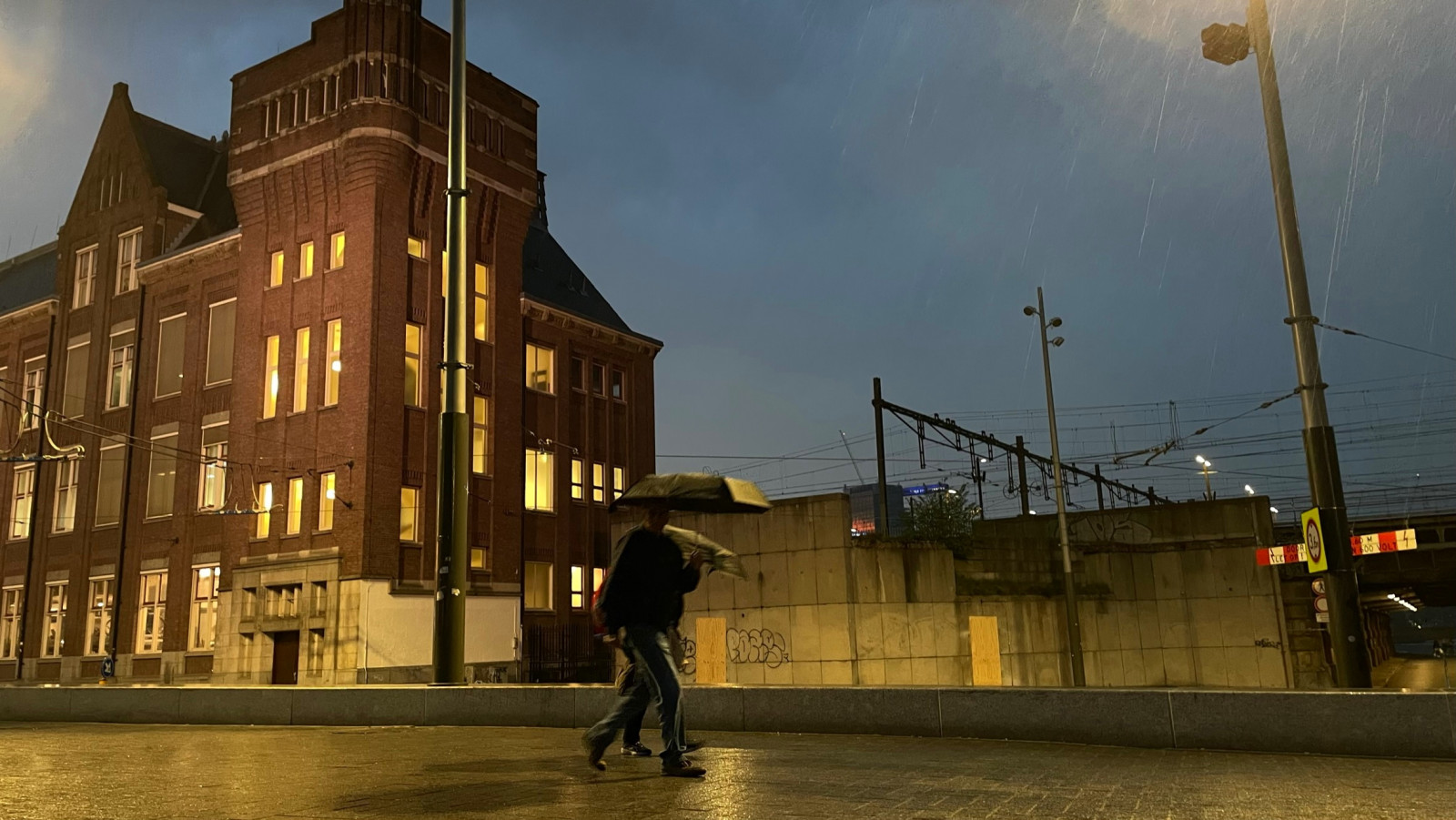 Stormachtige lucht in Centrum