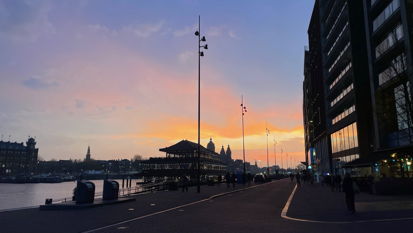 Stormachtige lucht in Centrum