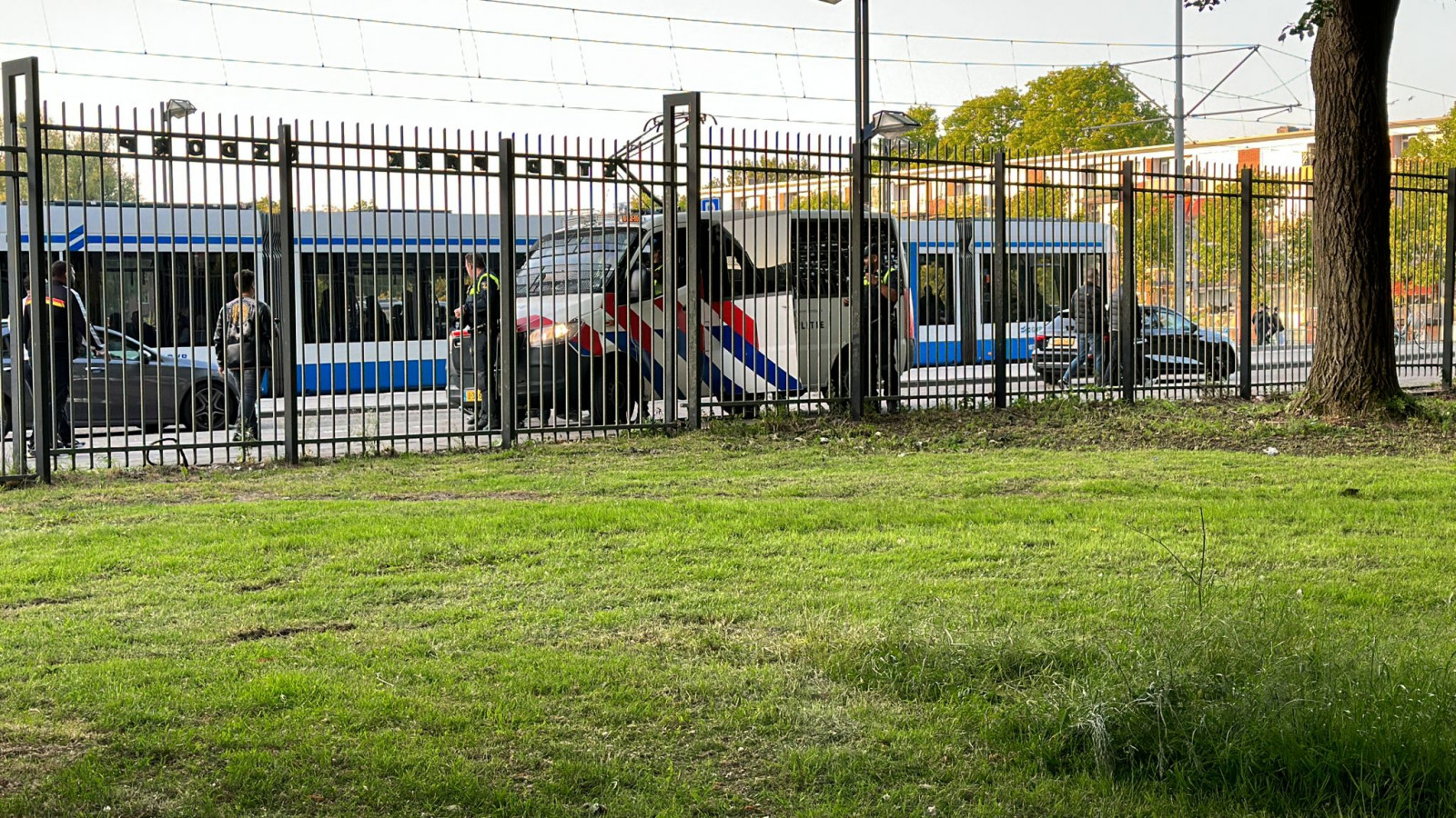 Politie bij kermis Osdorp