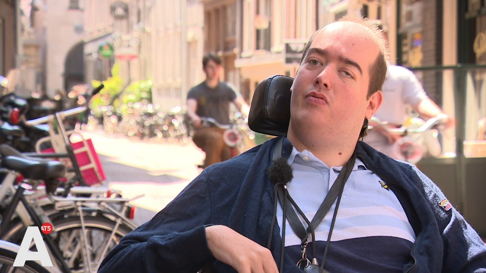 24-Year-Old Wheelchair User Leaves Amsterdam Due to Lack of Accessibility