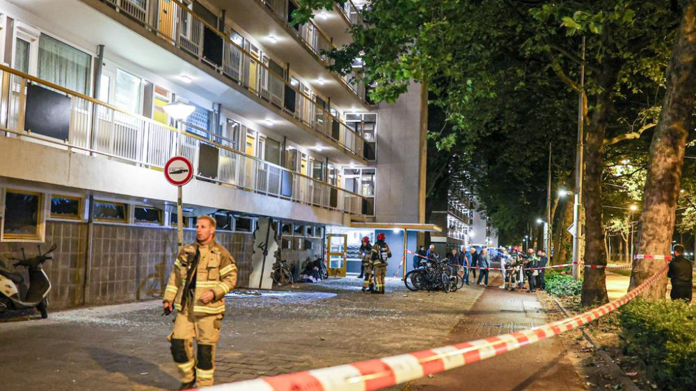 Meerdere Woningen In Flat Slotervaart Beschadigd Bij Explosie - AT5