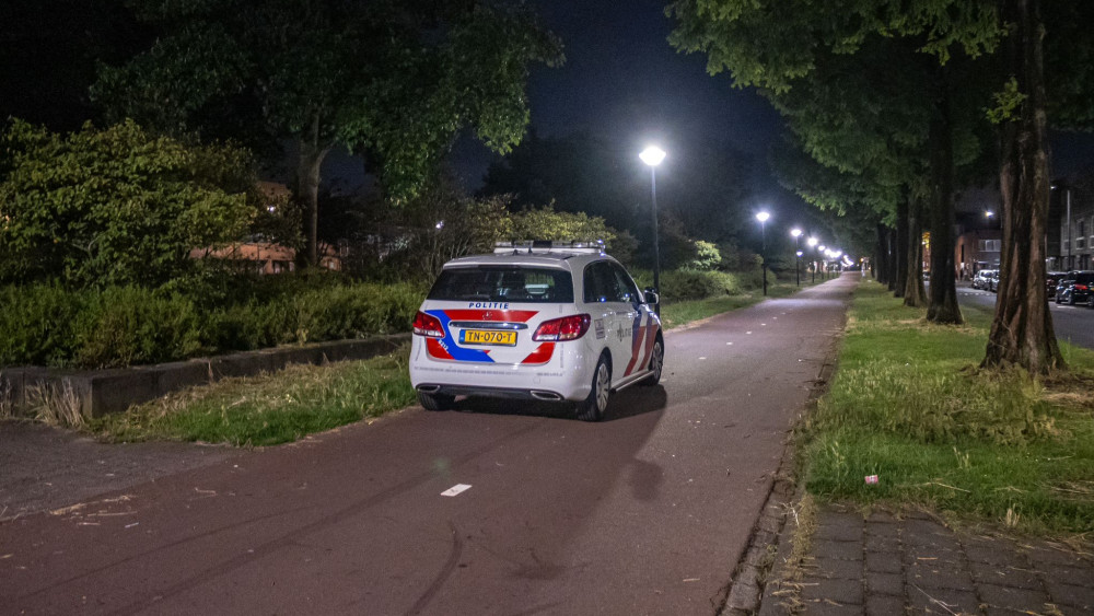 Schietpartij In Zuidoost, Man Met Schotwond Meldt Zich Even Later Op ...