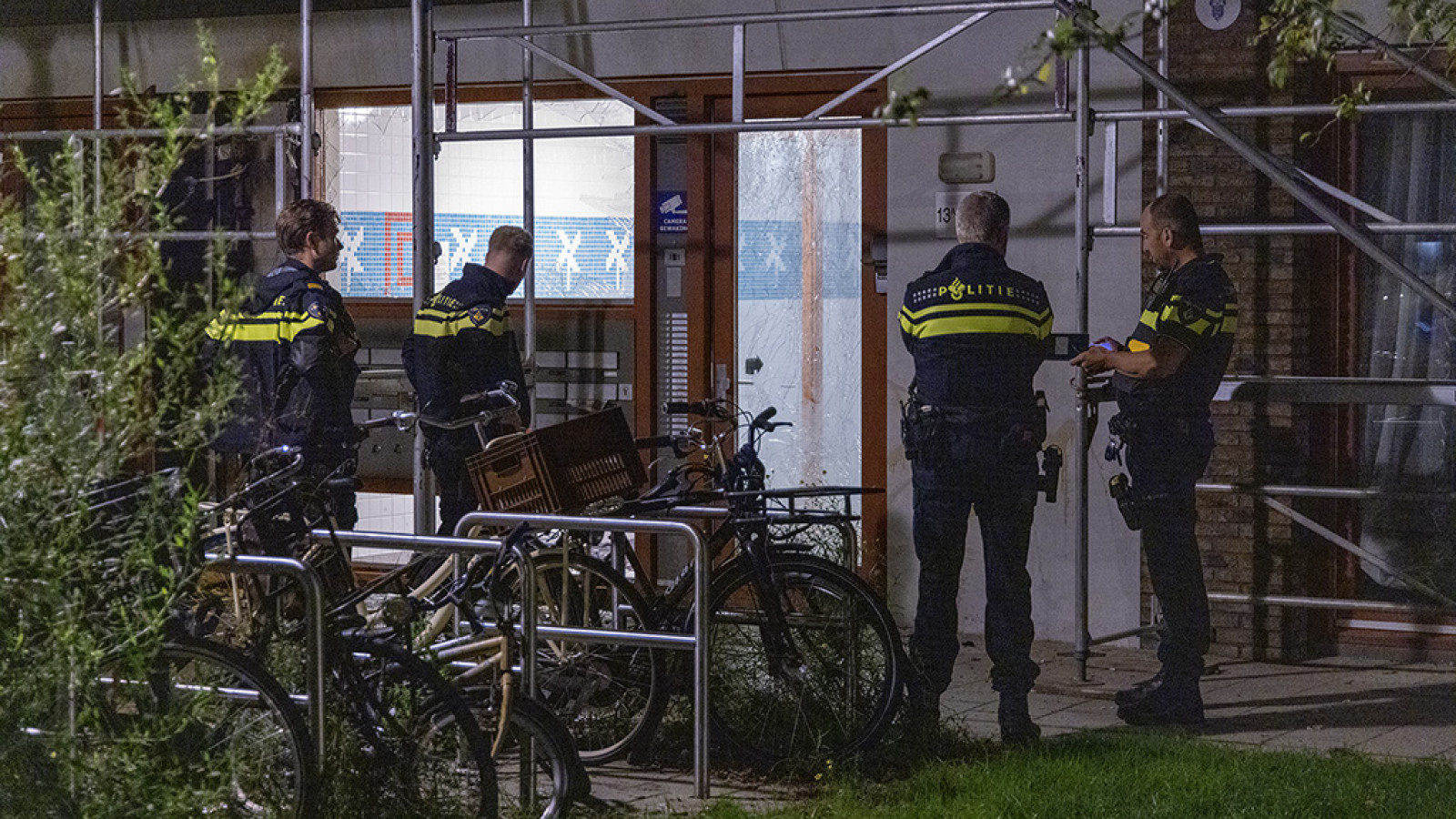 Explosies Driekinderenstraat en Reinwardstraat