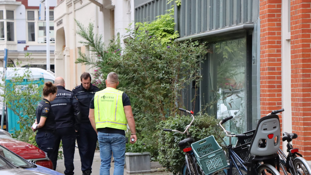 Explosie Bij Gerard Brandtstraat Op Klaarlichte Dag, Politie Zoekt ...