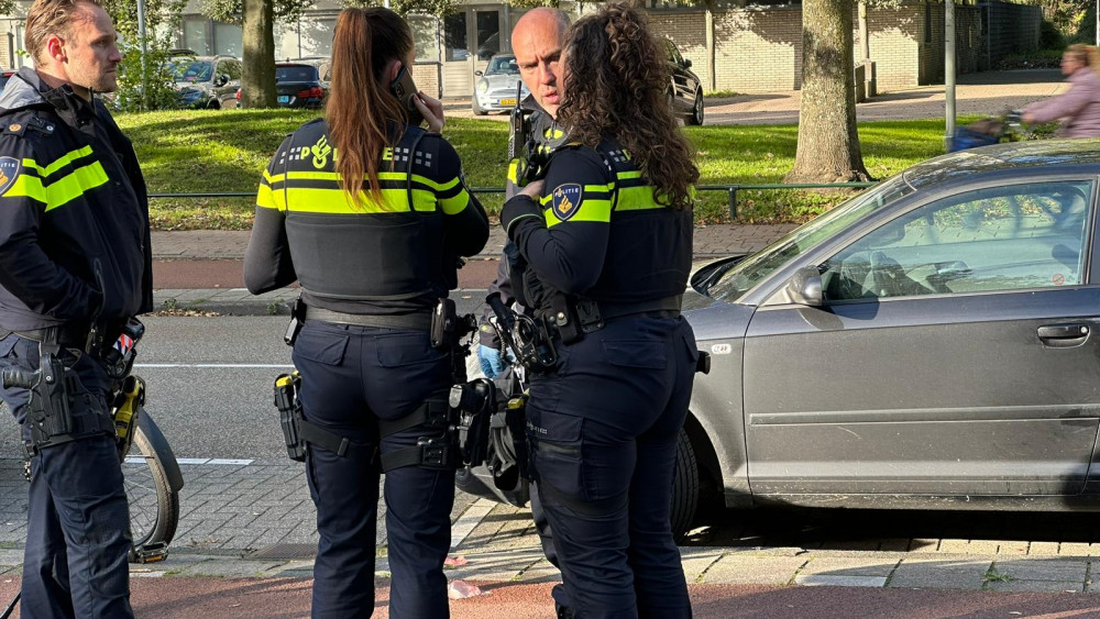 Man (46) Op Straat Neergestoken In Bos En Lommer - AT5