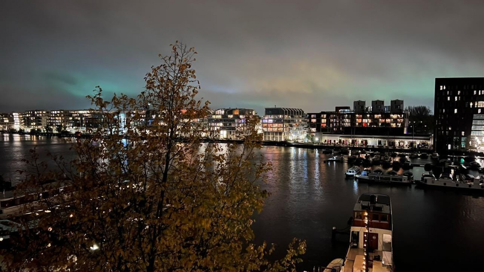 Bijzondere lucht Oostenburg 