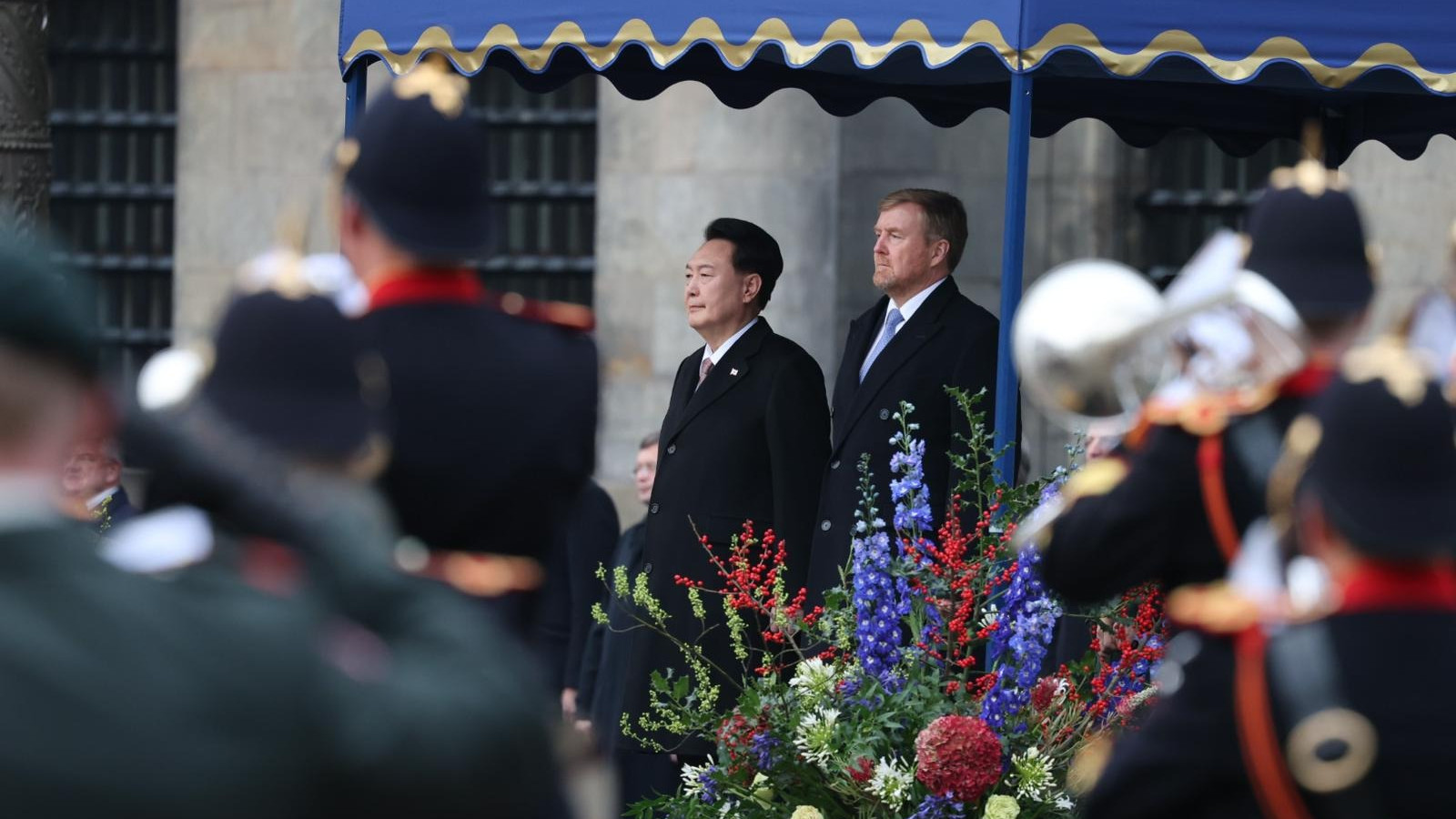 President Yoon Suk Yeol van Zuid-Korea met koning Willem-Alexander