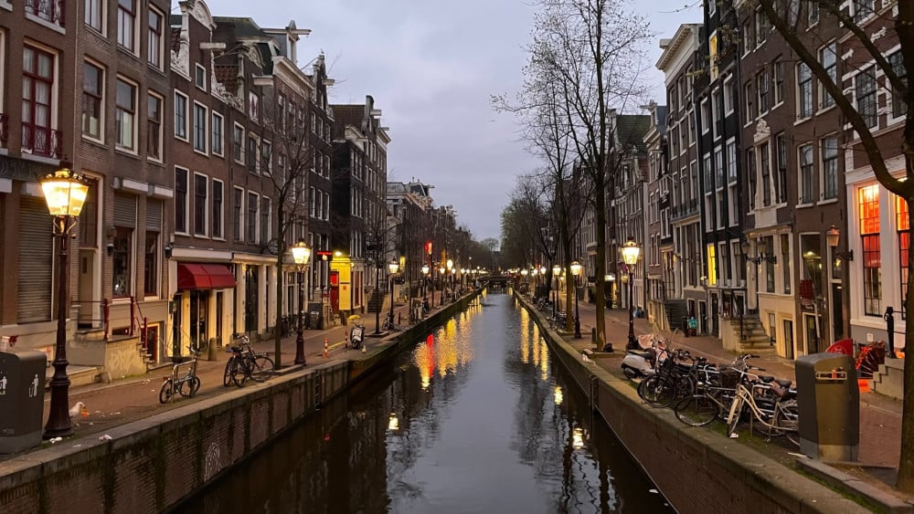 Gemeente wil panden in binnenstad opkopen om overlast toerisme tegen te gaan