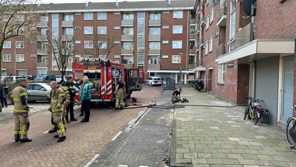 Twee Explosies Binnen Paar Uur Tijd In Portiek In Noord: "Geeft Geen ...