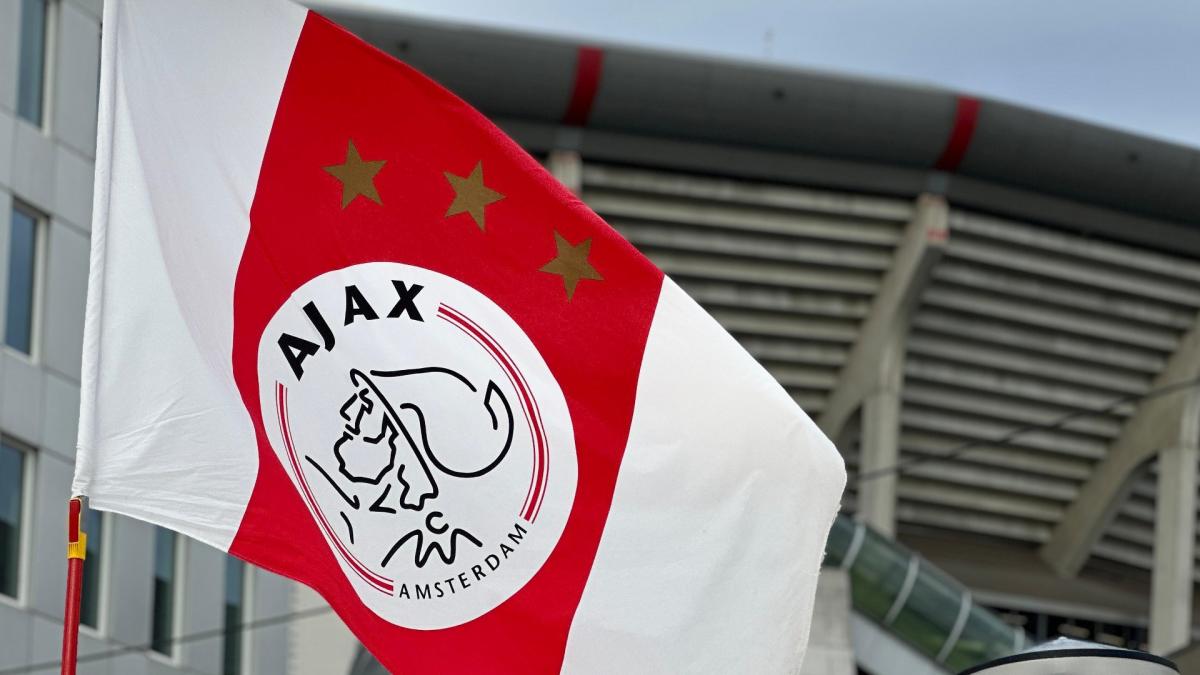 AFCA supportersclub en F-Side organiseren feest voor 125 jaar Ajax op