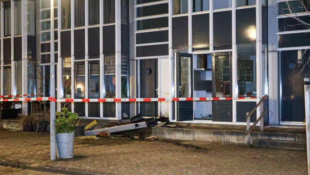 Twee Explosies In één Nacht Bij Woningen In Nieuw-West En Noord - AT5