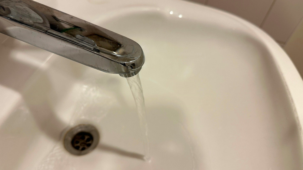 Apartment in Amstelveen: Residents Banned from Using Bathroom Due to Leak Damage – Judge Imposes 20,000 Euro Penalty