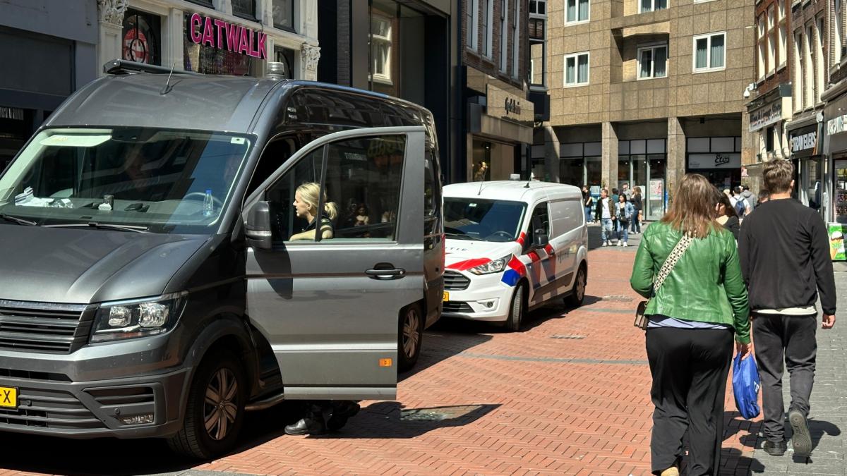 16 jaar cel voor doodsteken vriendin in woning Nieuwendijk: 