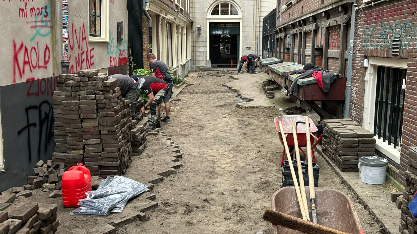 Herstelwerkzaamheden bij het Binnengasthuisterrein