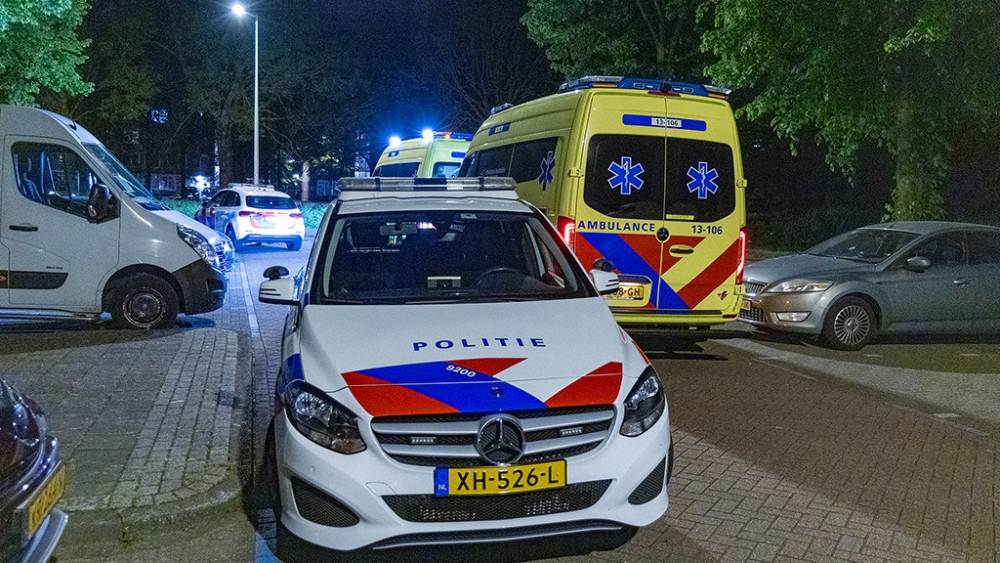 Twee Mannen Gewond Bij Steekpartij In Zuidoost, Verdachte Aangehouden - AT5