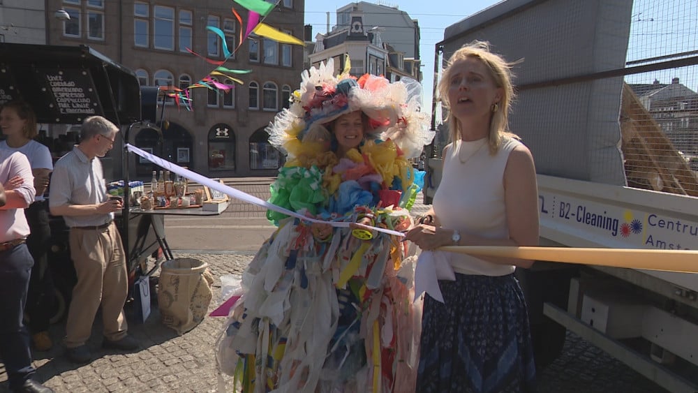 Chaos compleet: stadsdeelcommissie Nieuw-West stemt ook tegen voordracht bestuurders