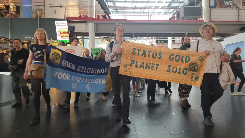 Demonstranten Extinction Rebellion Opgepakt Bij Protest Tegen