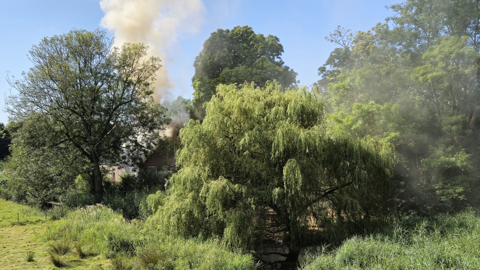 Brand buurtboerderij Spaarndammerdijk