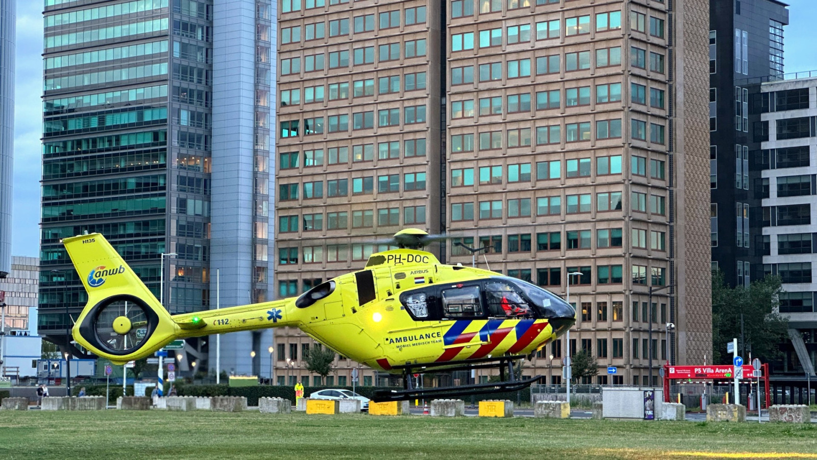 Traumahelikopter na steekpartij Zuidoost