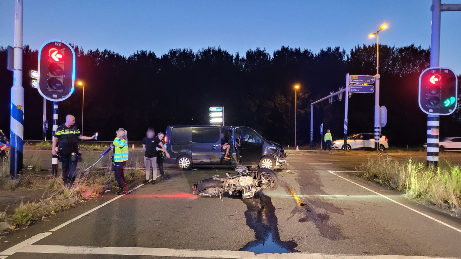 Motorrijder gewond bij aanrijding in Noord, automobilist aangehouden