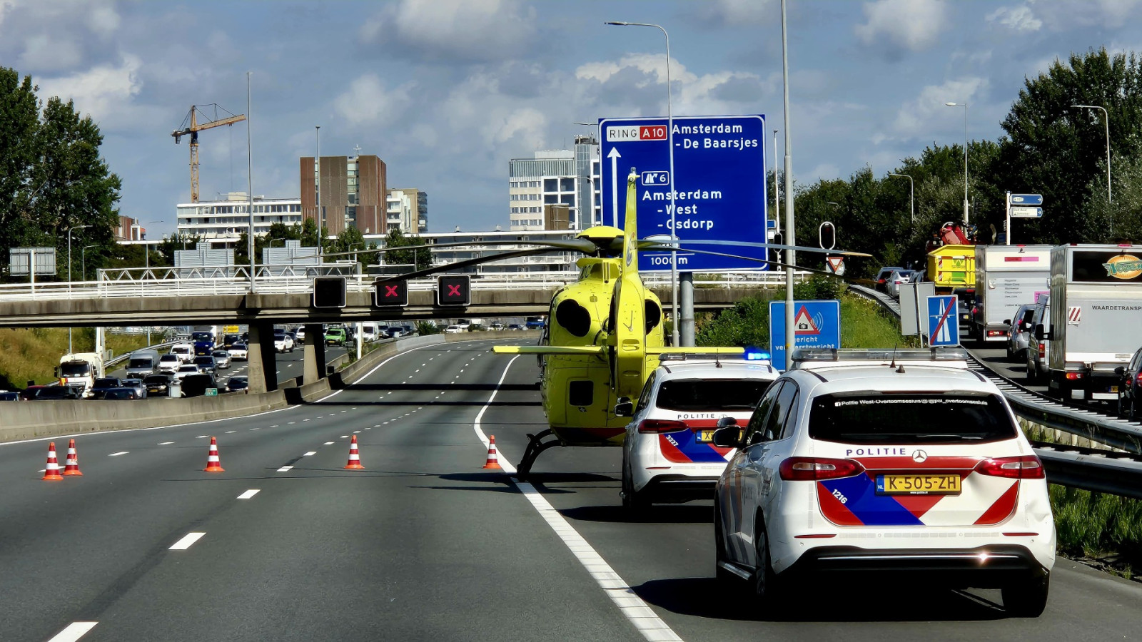 A10 West dicht door ongeval