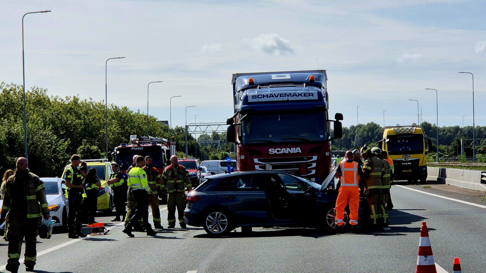 A10 West dicht door ongeval