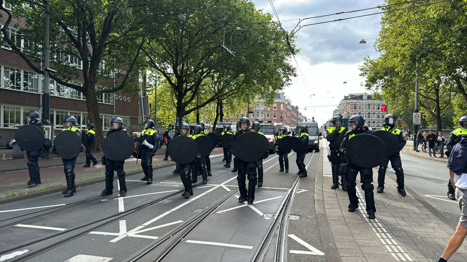 Demonstratie Ajax-supporters op Leidseplein