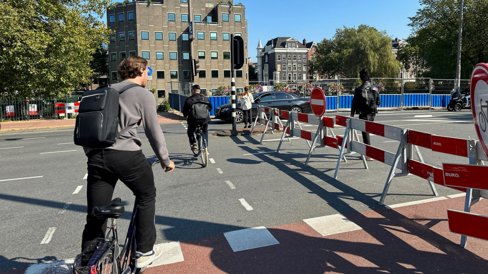 De afsluiting van de Stadhouderskade