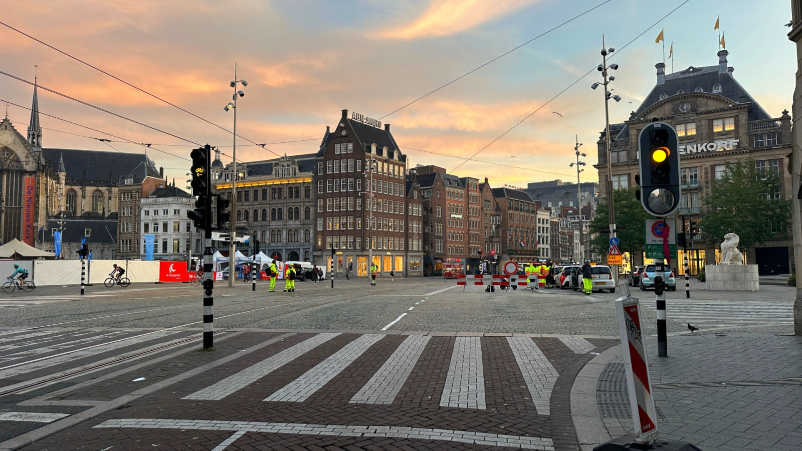 Afsluitingen Dam tot Damloop