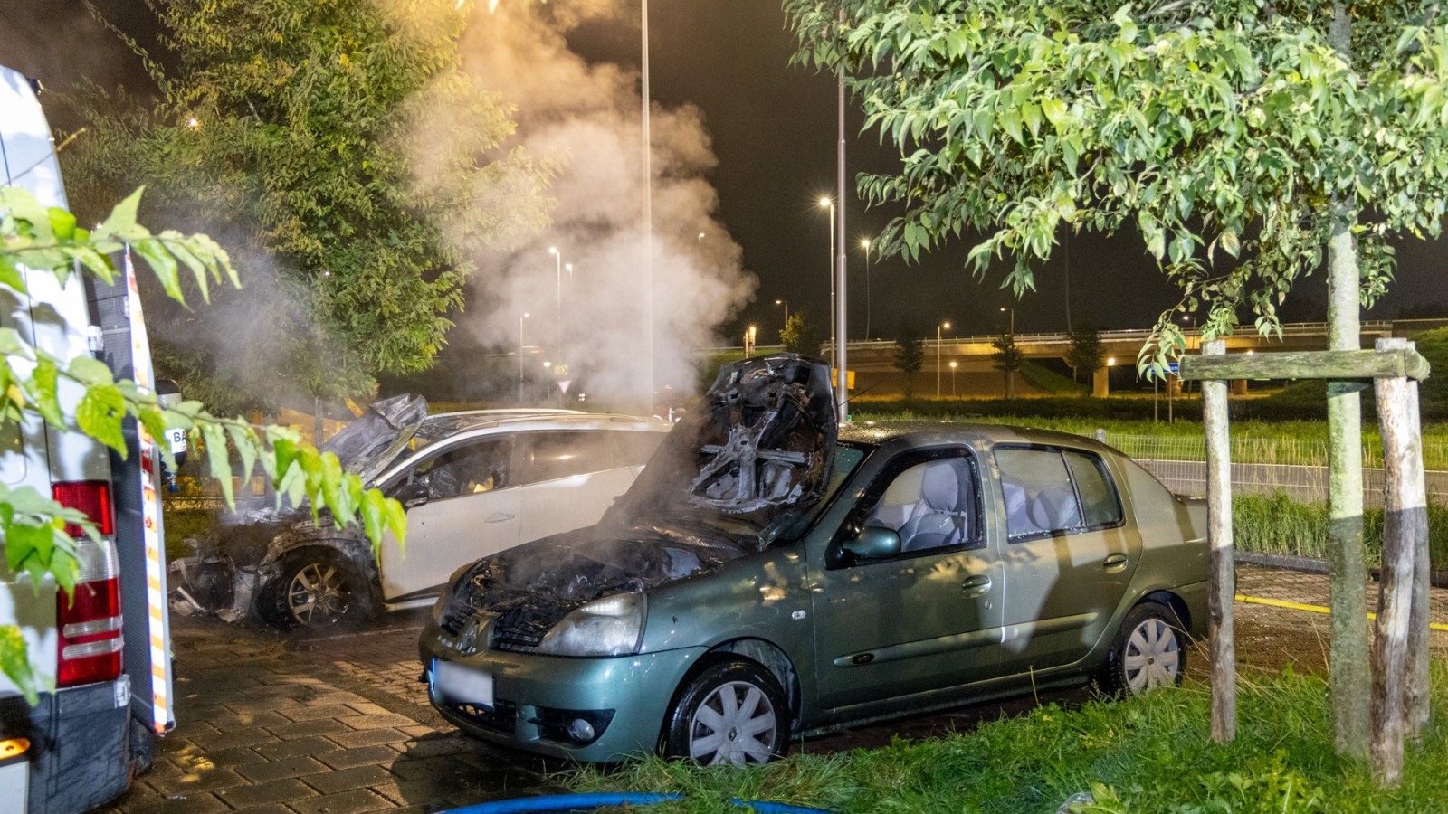 Auto's in brand in Nieuw-West