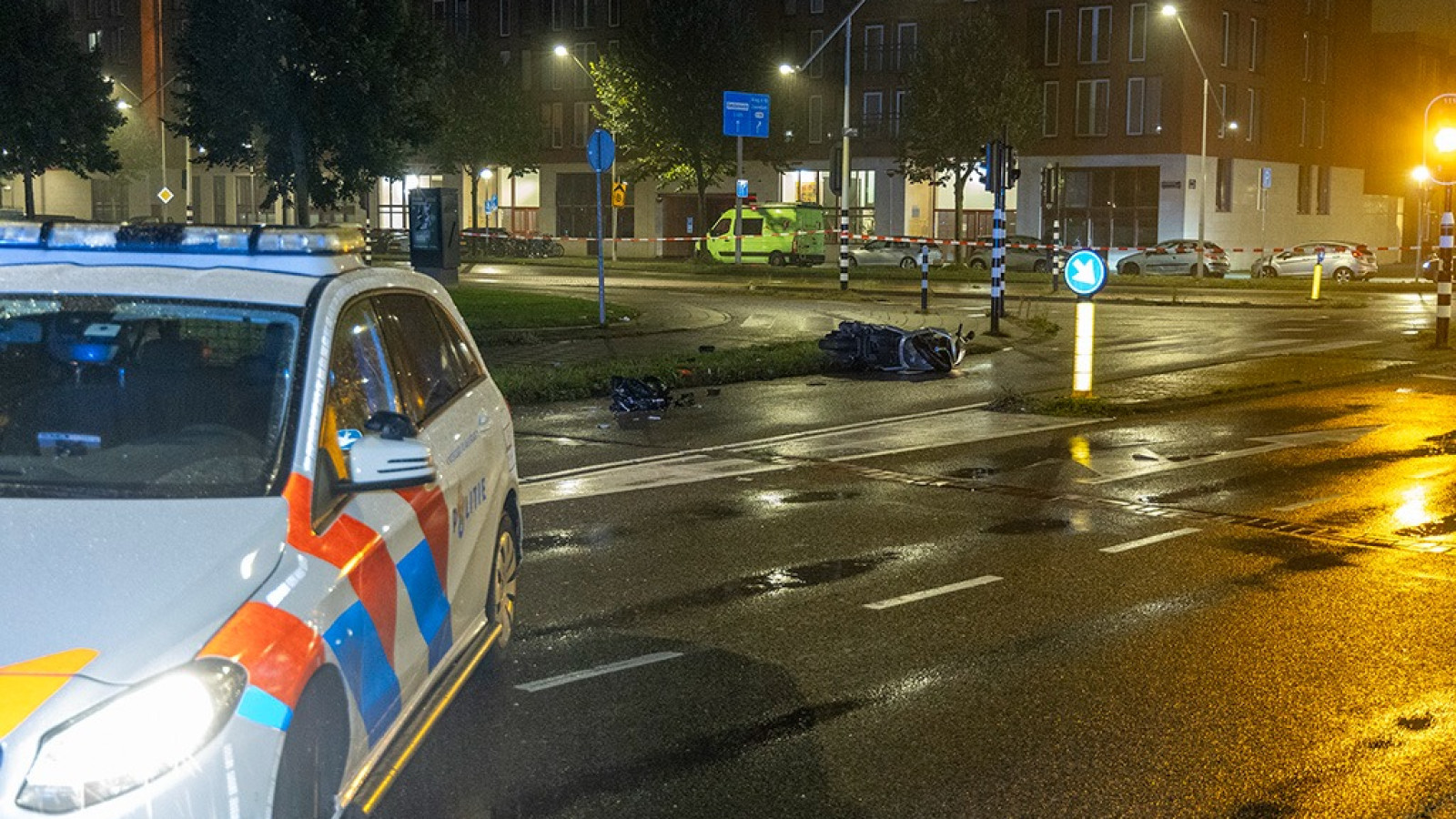 Aanrijding scooter met politieauto Nieuw-West 