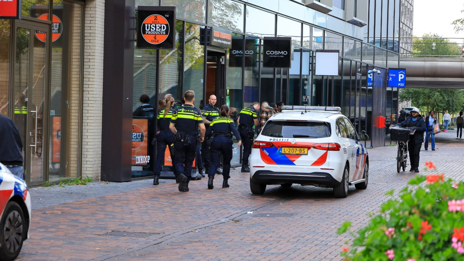 Overval winkel voor tweedehands spullen Bijlmerplein 