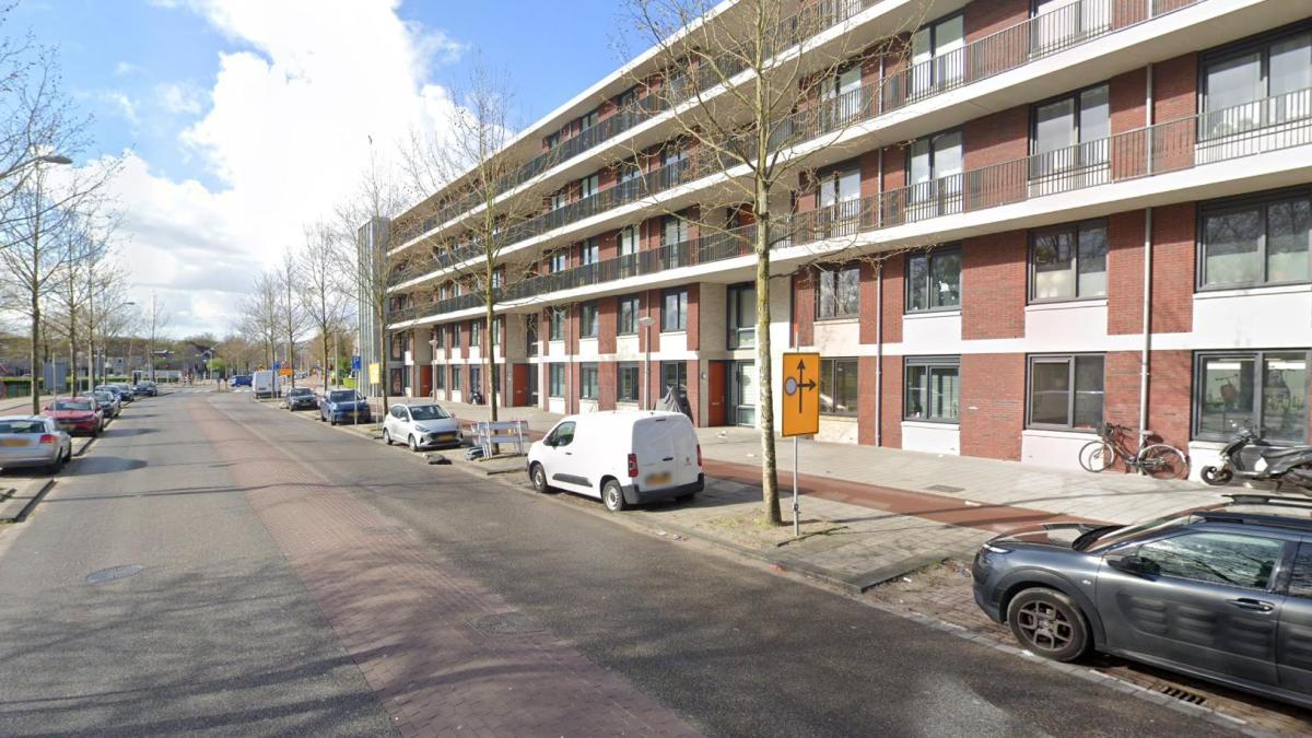 woning-in-nieuw-west-gesloten-na-vondst-rugzakken-vol-coca-ne-at5