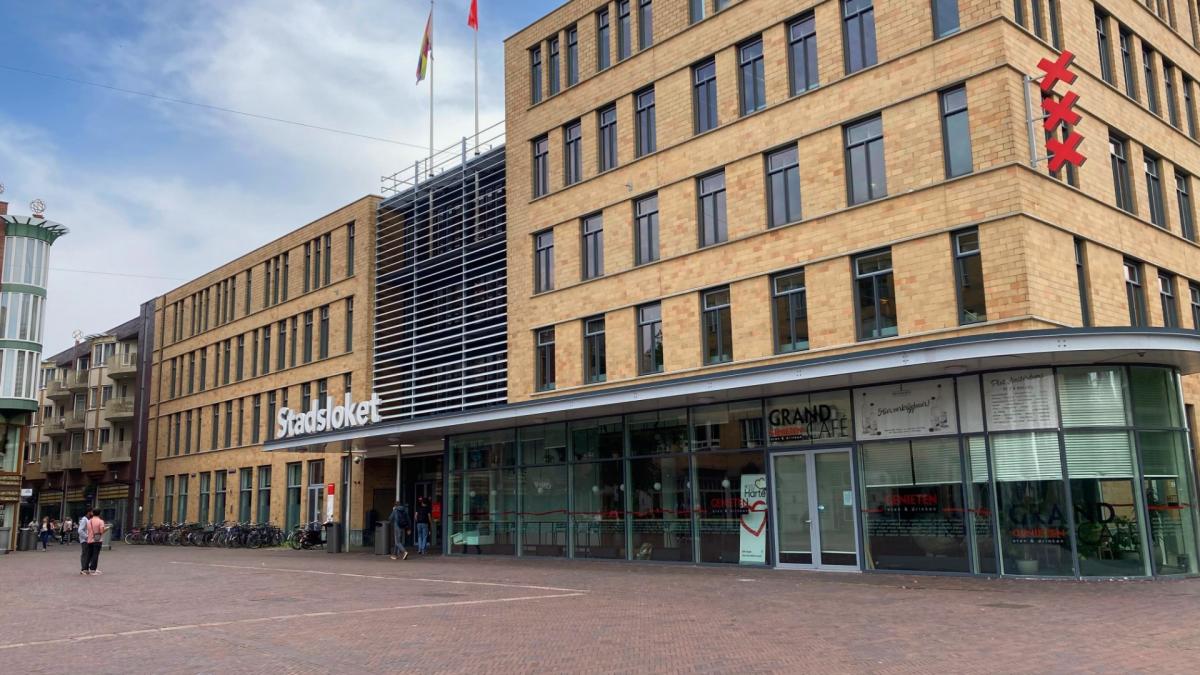 Dit worden de stadsdeelbestuurders: nieuwe gezichten en stoelendans van bekende namen