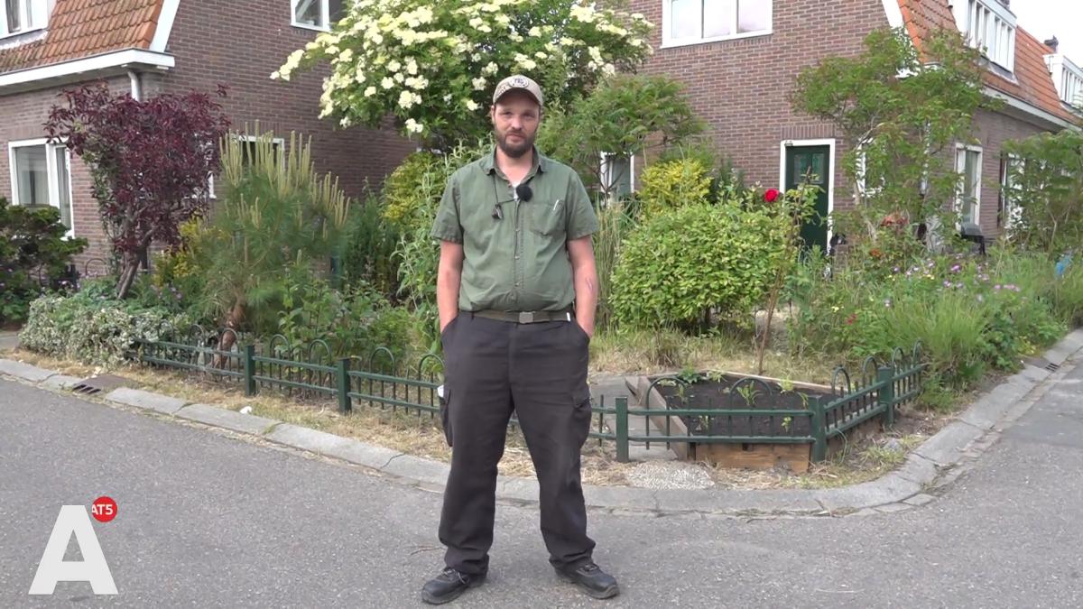 Rob onderhoudt al jaren een hoektuin, maar Ymere wil ontruimen: 