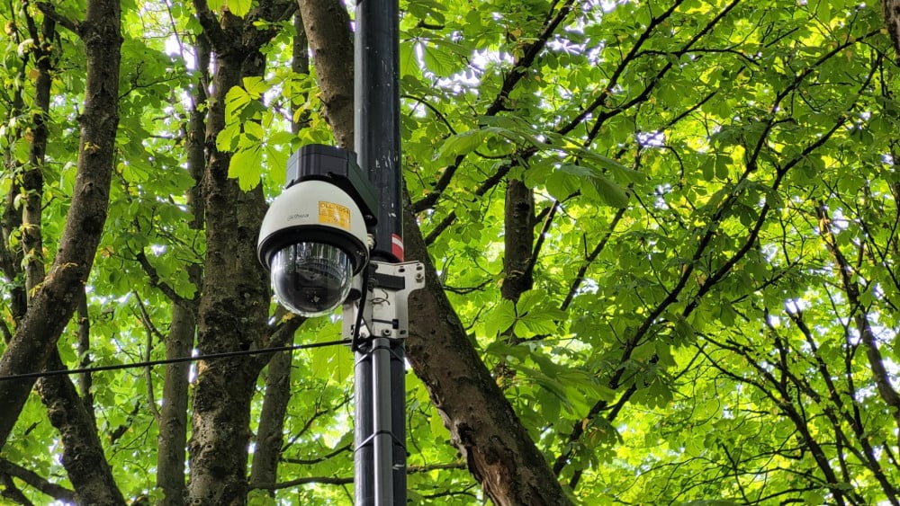 Cameratoezicht in straat Slotermeer na twee explosies