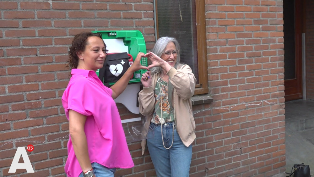 Bewoners Jordaan plaatsen AED's: "Geeft gevoel van veiligheid na steekpartij vorig jaar"