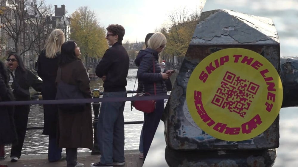 'QR voor overslaan Tiktok-rij' blijkt activistische boodschap: "Je draagt bij aan gentrificatie"