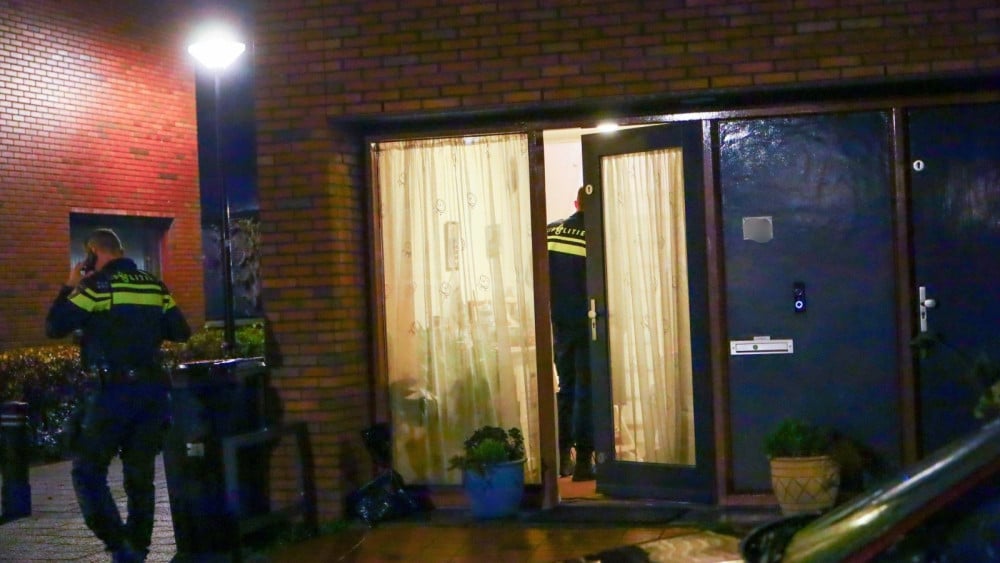 Overval in woning in Zuidoost, politie start zoekactie naar dader