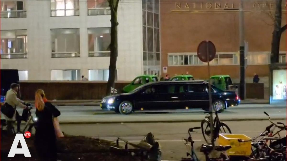 Le président finlandais est arrivé à Amsterdam pour une visite d’État et a passé la nuit au Palais Royal sur la place du Dam