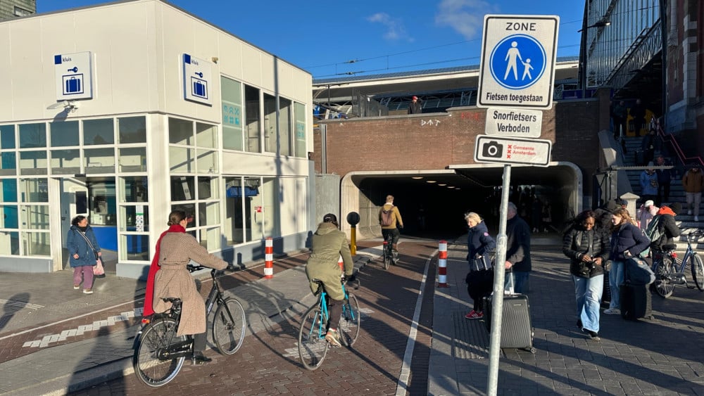 Scooterrijder krijgt vier boetes in Cuyperspassage, maar rechter scheldt er twee kwijt