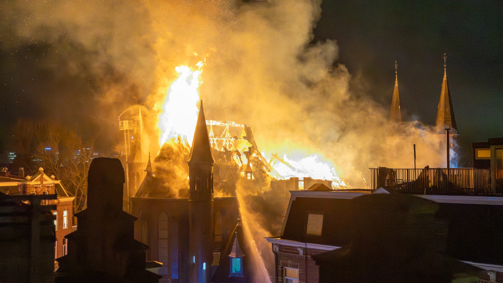 Oorzaak Vondelkerkbrand blijft na onderzoek onduidelijk