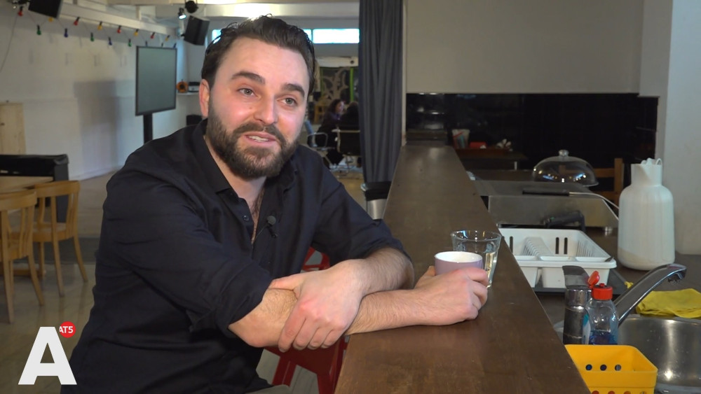 A coffee with Chris de Ploeg (De Vonk): 'Amsterdam is becoming unaffordable for more and more people'